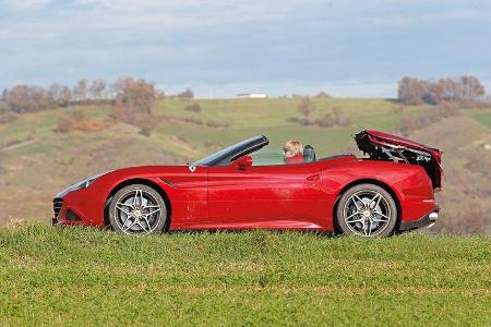 Ferrari California T, Seitenansicht, Verdeck öffnet