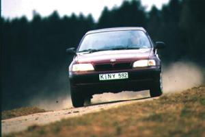 Toyota Carina 1.8 im Test