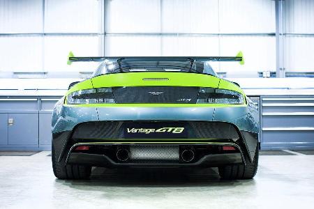 Aston Martin Vantage GT8
