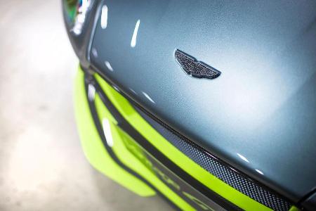 Aston Martin Vantage GT8