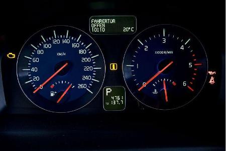 Der Testverbrauch liegt bei 7,4 Liter auf 100 Kilometer.