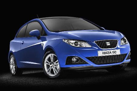 Unter dem sportlich geformten Blech des Kleinwagens sorgen außerdem drei Aggregate für Vortrieb.