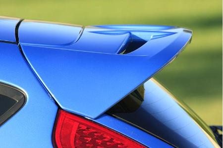 Den Spoiler über der Heckscheibe besitzt nur die neue Sport-Ausführung.