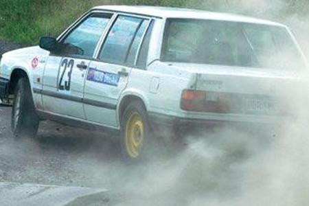 Der 740 gilt mit seinem lÃ¤ngeren Radstand eigentlich als spurstabil. UnsachgemÃ¤Ãer Umgang kann jedoch zu Ausnahmen fÃ¼hren.