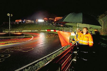 24h-Nrburgring, Rote Flagge, Rennabbruch