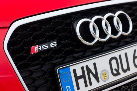 Audi RS6 Avant, Khlergrill, Typenbezeichnung