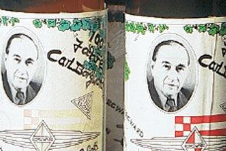 Diese drei Flaschen Wein gingen für 40 Euro weg.