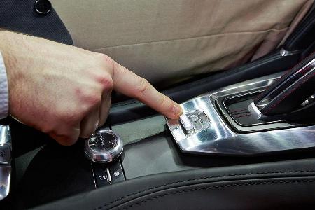 Mazda 2 Hazumi, Messe, Genf, 2014, Sitzprobe, Jochen Knecht