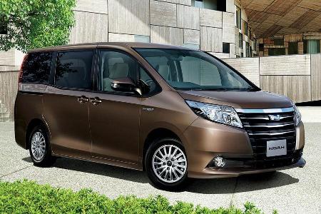 03/2014, Toyota Noah Japan