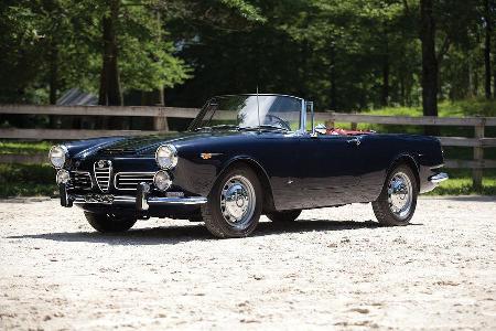 1965er Alfa Romeo 2600 Spider mit Karosserie von Touring.
