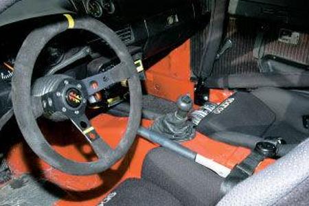 Blick ins Cockpit.