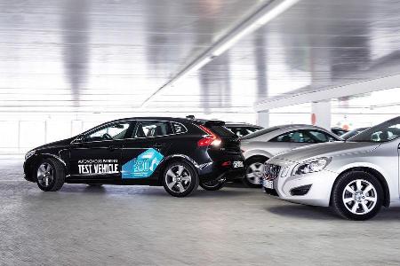 Volvo Autonomes Parken 2013