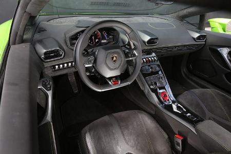Lamborghini Huracán LP 610-4, Cockpit