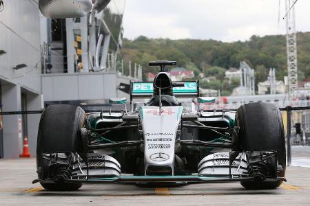 Mercedes AMG W06 - F1-Auto 2015