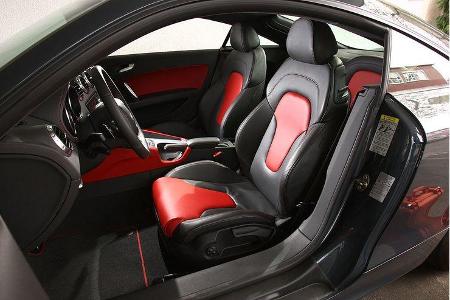 Die Farbe ist gewöhnungsbedürftig, aber der Sitz hervorragend.