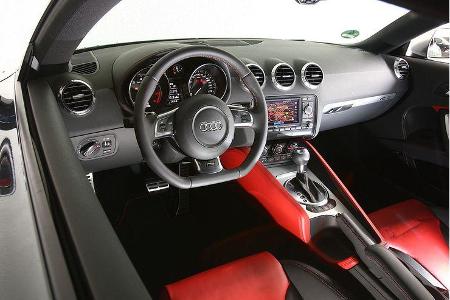 Klickende Schalter, angenehme Materialien â gelungenes Interieur.