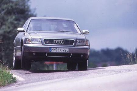 Audi S8