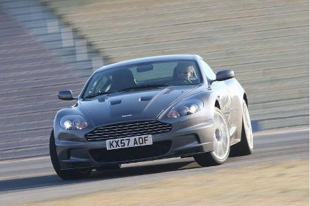 Und der 1,7-Tonner beweist erstaunliches Kurventalent.