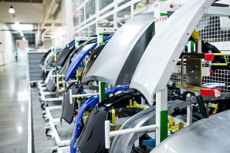 Aston Martin - Werksbesuch - Gaydon