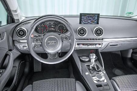 Audi A3 2.0 TDI, Cockpit, Lenkrad
