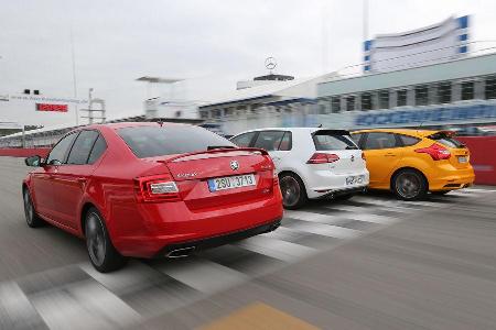Ford Focus ST, Skoda Octavia RS, VW Golf GTI Performance, Heckansicht
