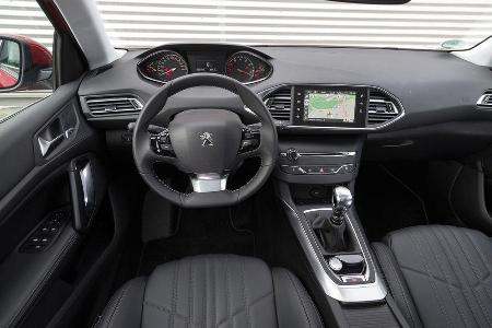 Peugeot 308 125 THP, Cockpit