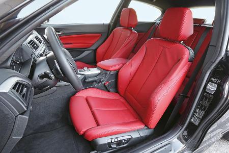 BMW M135i xDrive, Fahrersitz
