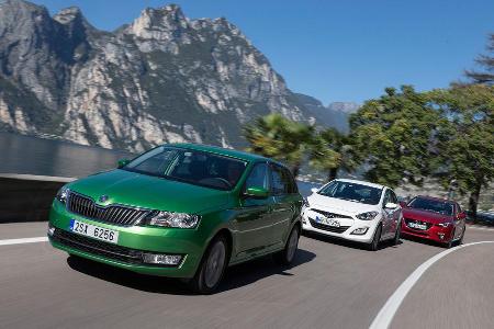 Hyundai i30 1.6, Mazda 3 Skyactiv G 120, Skoda Rapid Spaceback 1.4 TSI, Frontansicht