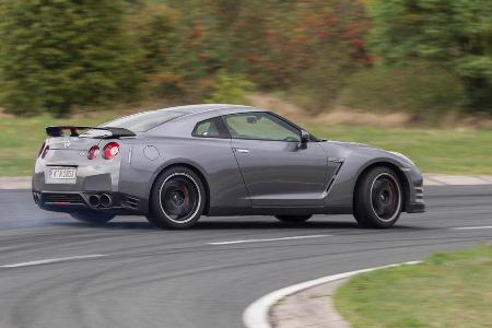 Nissan GT-R Black Edition