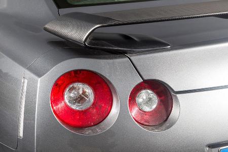 Nissan GT-R Black Edition, Rckleuchten