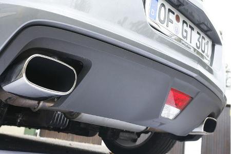 Die Zwei-Rohr-Abgasanlage ist aus Edelstahl.