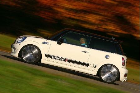 Die Höchstgeschwindigkeit steigt um 18 km/h auf 243 km/h.