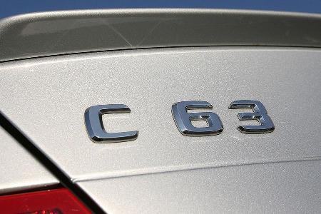 Von der optischen Zurückhaltung einer serienmäßigen C-Klasse keine Spur.