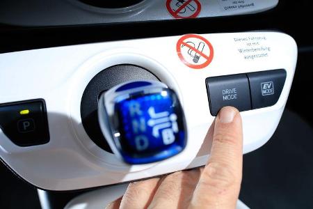 Toyota Prius, Schaltung