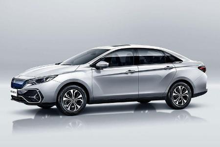 Venucia D60 EV