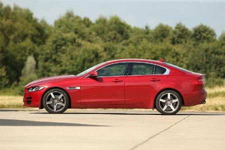 Jaguar XE 20d, Seitenansicht