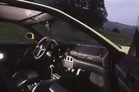 Gute Verarbeitung prägt den Ferrari, die Sitze könnten mehr Seitenhalt bieten