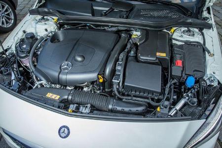 Mercedes A 220 d, Motor