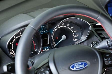 Ford Fiesta Sport, Rundinstrumente