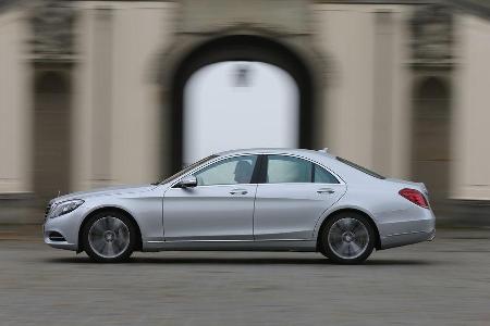 Mercedes S 500 4Matic, Seitenansicht