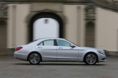 Mercedes S 500 4Matic, Seitenansicht