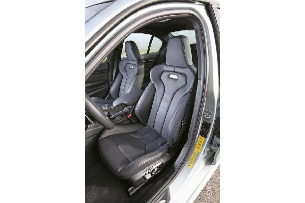 BMW M3, Fahrersitz