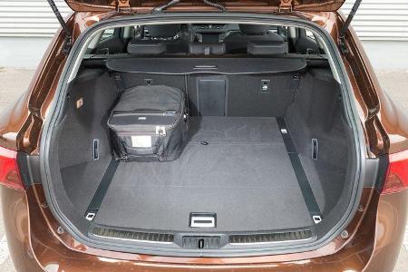 Toyota Avensis Touring Sports 2.0 D-4D, Kofferraum