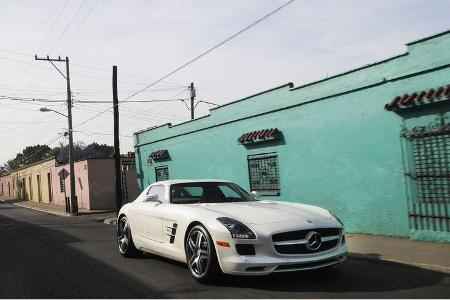 Mercedes-Benz SLS AMG