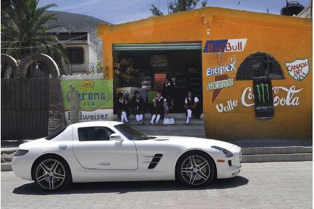 Mercedes-Benz SLS AMG
