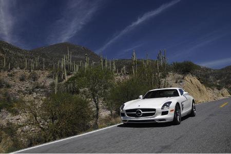 Mercedes-Benz SLS AMG