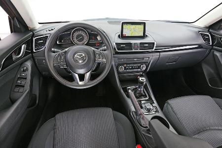 Mazda 3 Skyaktiv D 150, Covkpit