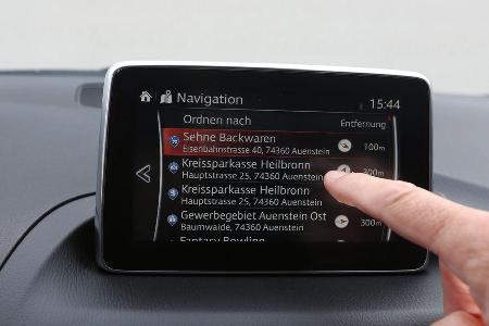 Mazda 3 Skyaktiv D 150, Infotainment, Monitor