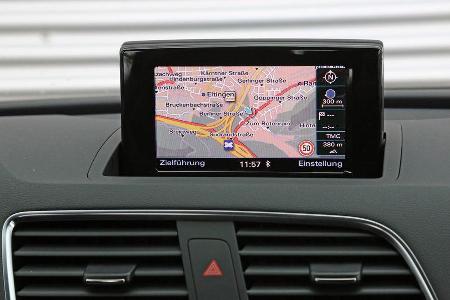 Audi Q3 2.0 TDI, Navi, Monitor