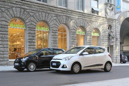 Hyundai i10 blue 1.0 Trend, VW 1.0 high up, Seitenansicht
